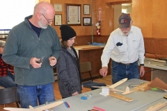 Ed Smith shows how to balance the glider on one of his homemade jigs