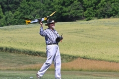 Ed S hand launches his 2M electric