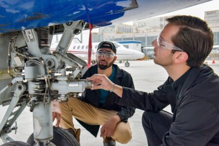Centennial-College-Downsview-advanced-manufacturing-students